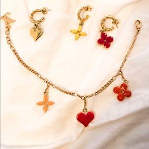 SET- Louis Vuitton sweet monogram gold-tone- Auth.